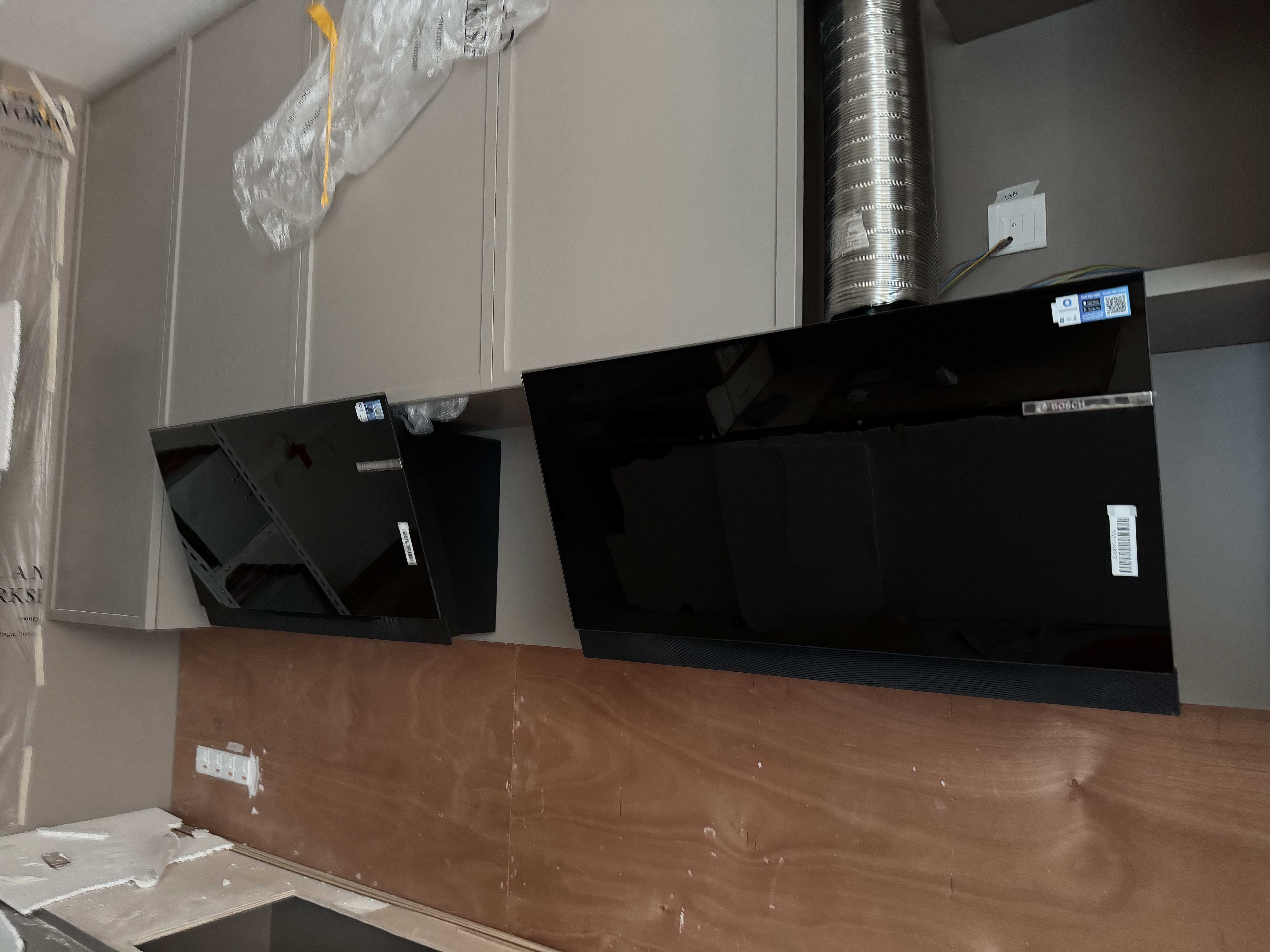 Bosch chimney hood installation
